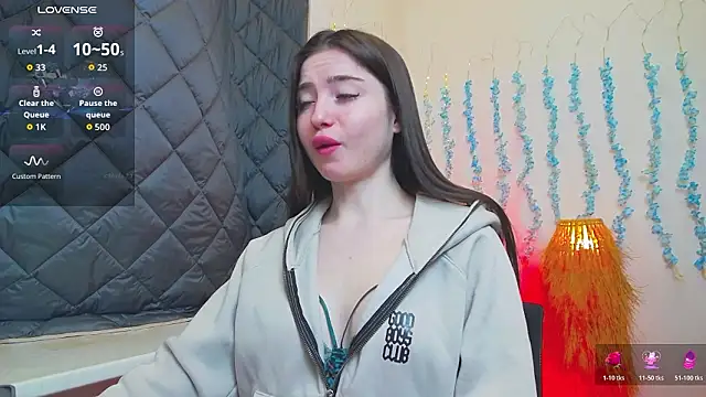 Luxuryalma online show from March 22, 2026, 6:28 am