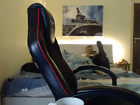 amydamarw online show from February 5, 2026, 7:18 pm