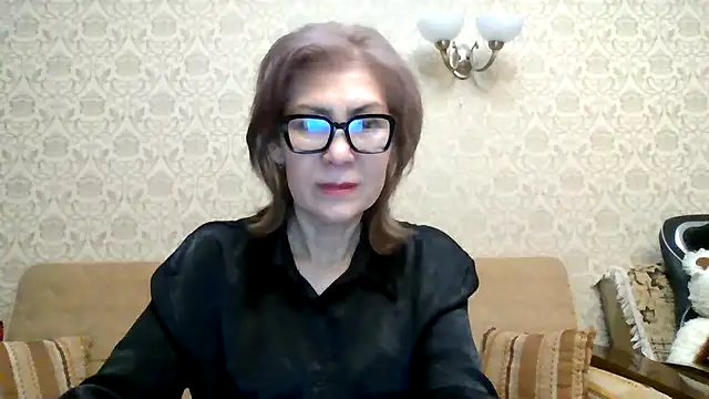 Elegant00Lady online show from December 5, 2025, 6:26 pm