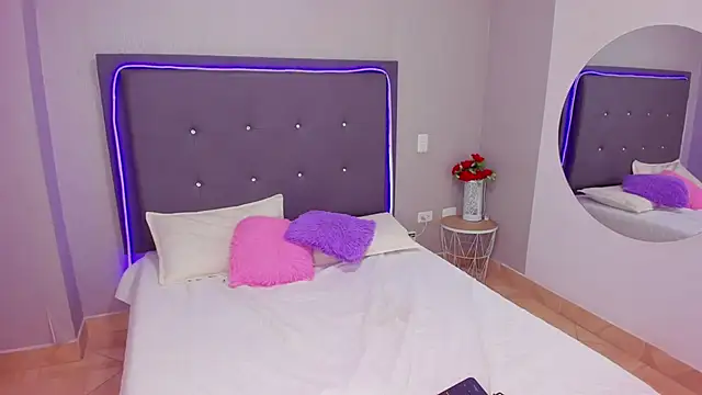 emma lye online show from February 2, 2025, 2:13 pm