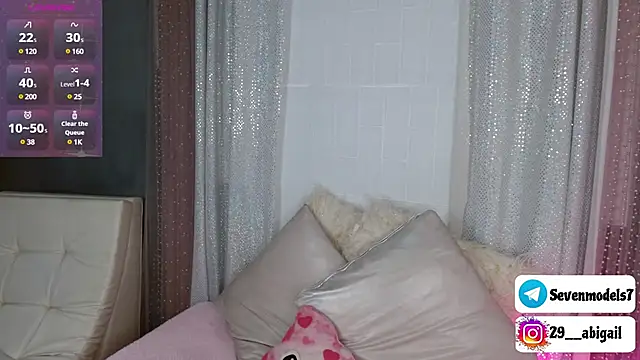 Abigail 29 online show from February 13, 2025, 1:05 pm