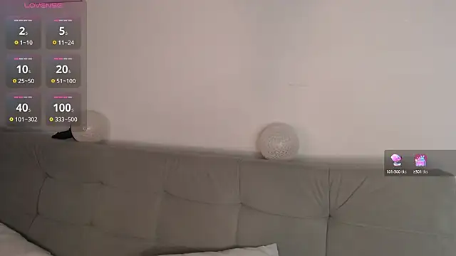 Abigail 29 online show from September 24, 2025, 12:30 pm