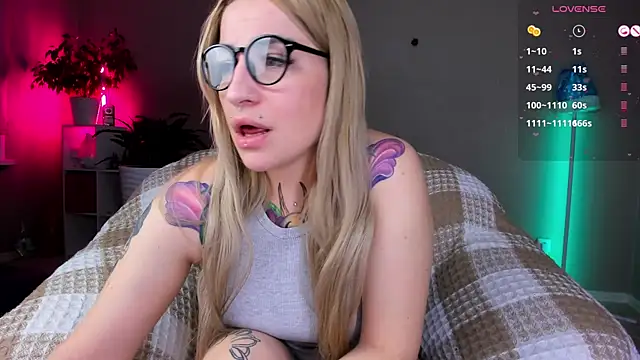 Tanya Acid online show from January 5, 2025, 7:38 am