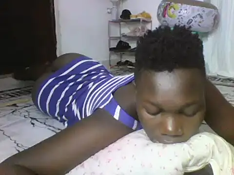 sexyqueen02 online show from February 19, 2025, 1:39 pm