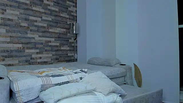 Snapshot of zaiin_diesel chatting on February 25, 2025, 10:15 am zaiin diesel online show from February 25, 2025, 10:15 am