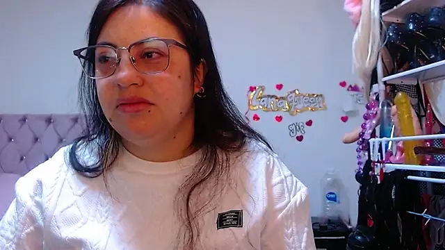 lanaqueen699 online show from April 20, 2026, 12:52 pm