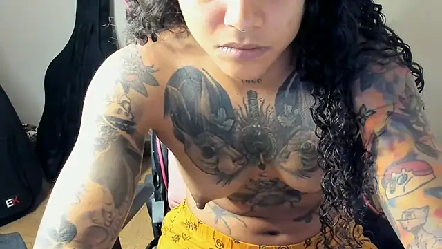 Ama music online show from October 1, 2025, 7:36 am