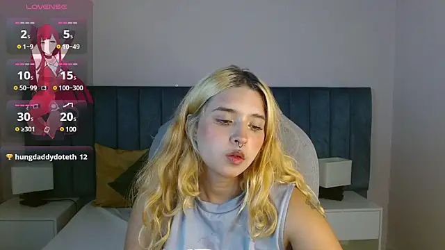 april bunnyy online show from December 26, 2024, 11:03 pm