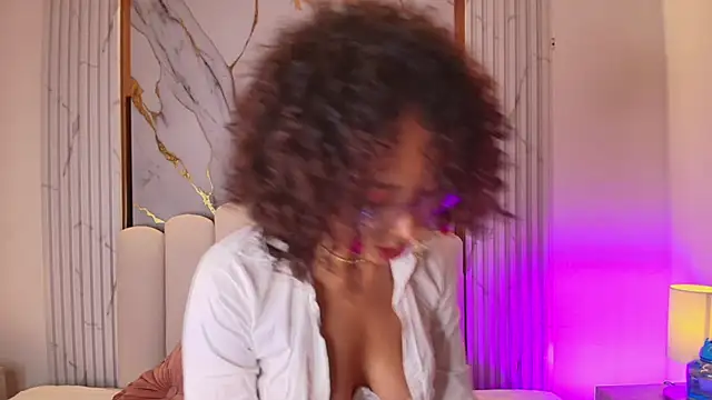 OSHUN  online show from January 22, 2025, 11:56 am