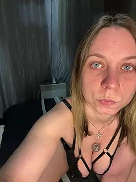 Snapshot of Aphrodite-22 chatting on January 20, 2025, 8:07 pm Aphrodite-22 online show from January 20, 2025, 8:07 pm