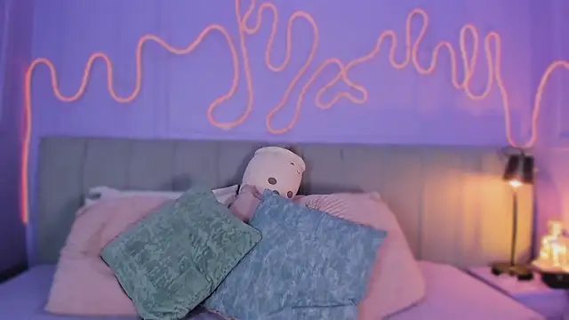 Mai higurashi online show from January 10, 2026, 7:37 pm