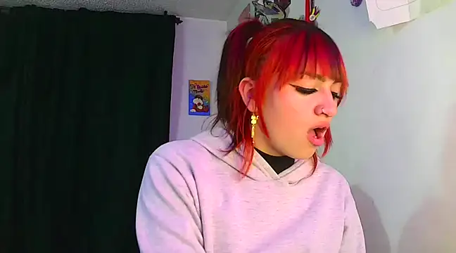 lucycherry   online show from January 22, 2025, 1:10 am