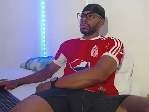 GerardSmitt online show from October 5, 2025, 4:00 am