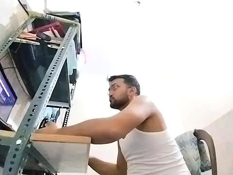 bigvorn6 online show from March 31, 2026, 3:34 pm