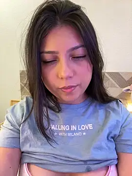 Snapshot of Maii_chan chatting on December 1, 2025, 4:06 am Maii chan online show from December 1, 2025, 4:06 am