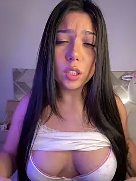 Maii chan online show from December 15, 2025, 5:01 am