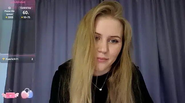 Snapshot of IsabelAllen chatting on December 14, 2024, 11:18 am IsabelAllen online show from December 14, 2024, 11:18 am