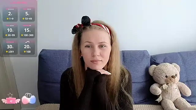 Snapshot of IsabelAllen chatting on March 5, 2025, 8:54 am IsabelAllen online show from March 5, 2025, 8:54 am