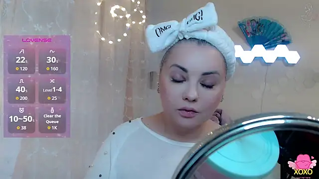 JewellKiss7 online show from November 15, 2025, 12:23 pm