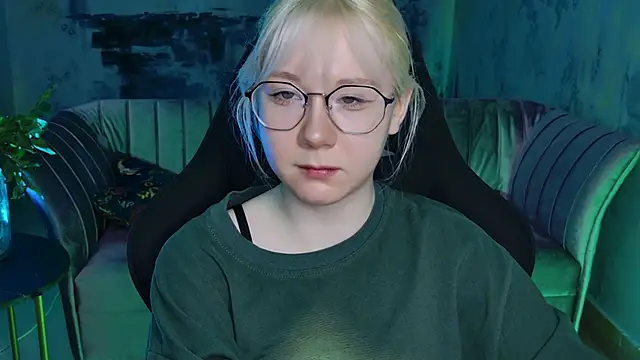 NancyMartinez online show from February 8, 2025, 5:08 am