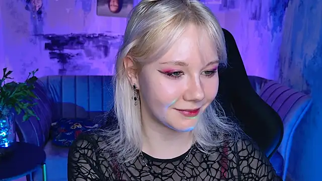 NancyMartinez online show from February 12, 2025, 7:13 pm