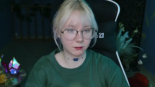 NancyMartinez online show from February 20, 2025, 8:17 am