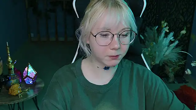 NancyMartinez online show from February 20, 2025, 11:20 am