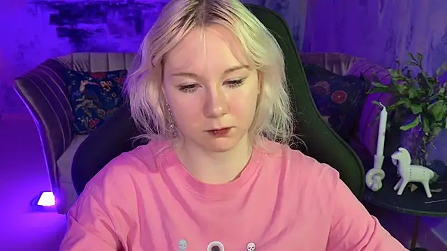 NancyMartinez online show from March 8, 2025, 11:16 am