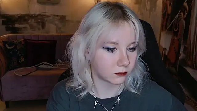 NancyMartinez online show from March 18, 2025, 4:15 pm