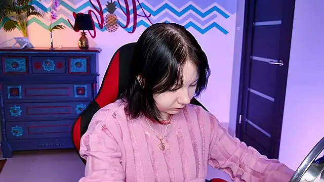 NancyMartinez online show from November 22, 2025, 5:06 am