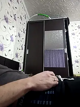 red red00 online show from December 24, 2024, 4:08 pm