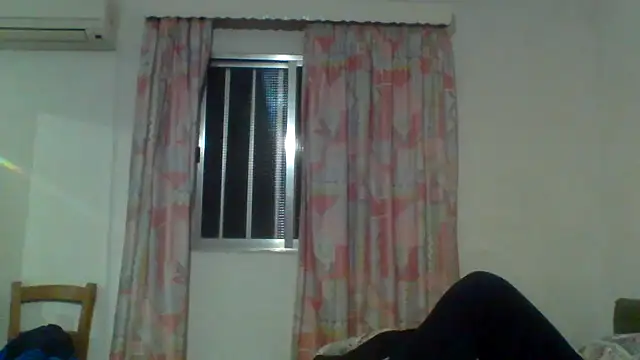 Snapshot of petan33 chatting on April 18, 2026, 7:07 pm petan33 online show from April 18, 2026, 7:07 pm