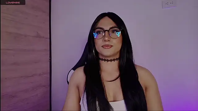 -Sofii  online show from April 25, 2026, 8:06 pm