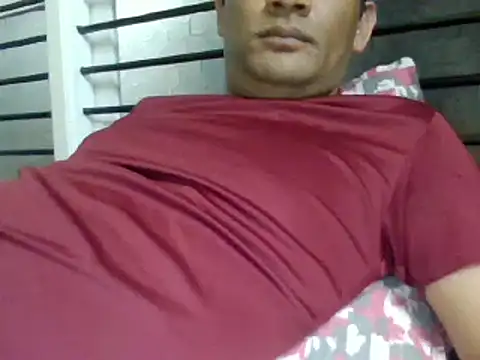 NiceBoy9099 online show from January 12, 2025, 5:44 pm