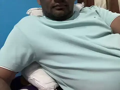 NiceBoy9099 online show from February 28, 2026, 10:38 am