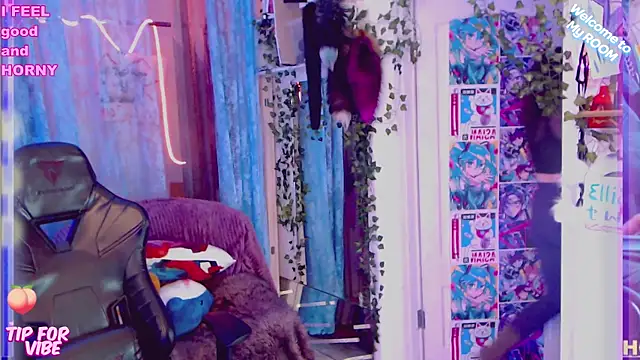 Toxic Ellies online show from February 4, 2025, 2:32 pm