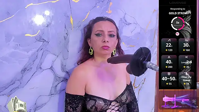 Issys milf online show from November 9, 2025, 4:11 am