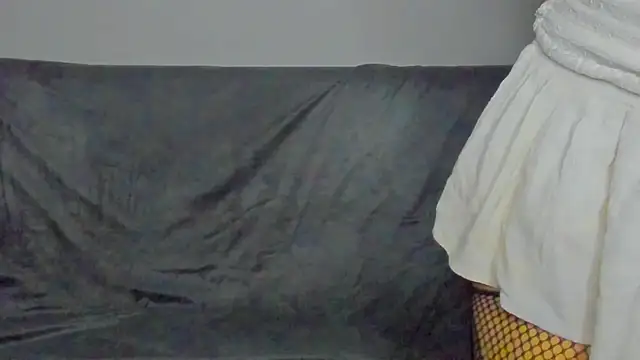 SuriFlirt online show from March 13, 2025, 2:16 am