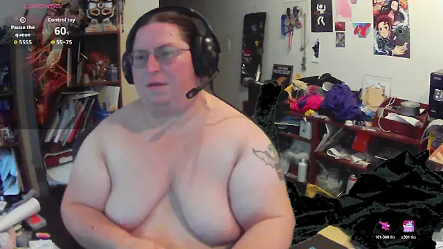 ShibariTurtleDuck online show from June 3, 2026, 3:06 pm