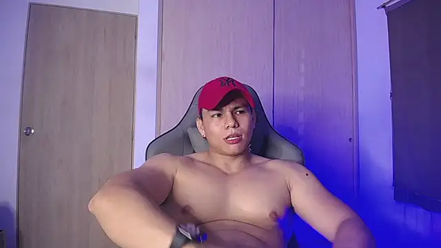 RoyConstance online show from March 10, 2025, 2:28 am