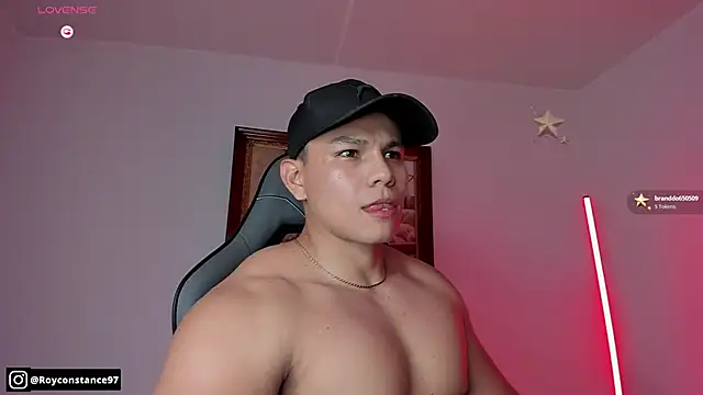 RoyConstance online show from November 8, 2025, 4:12 am