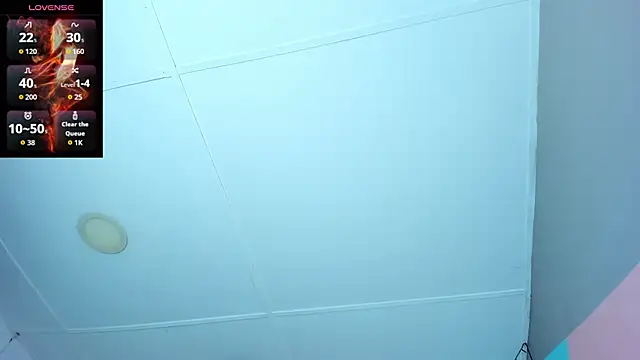 valentina 0  online show from November 1, 2025, 3:30 am