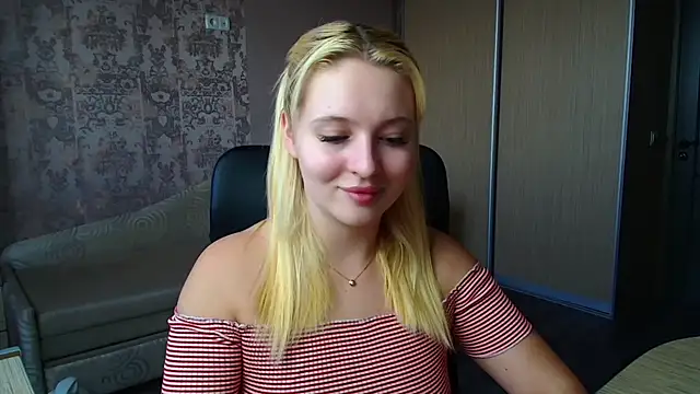 Milka kiss  online show from February 3, 2026, 12:43 pm