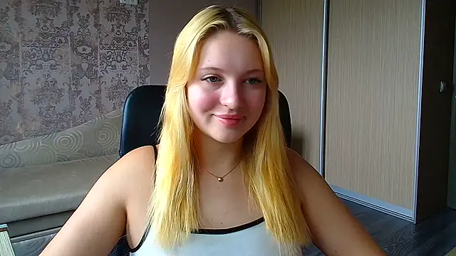 Milka kiss  online show from July 13, 2026, 7:55 am