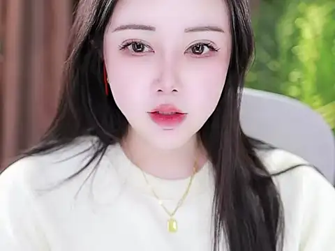 Qiaoqiao  online show from January 16, 2025, 10:21 am