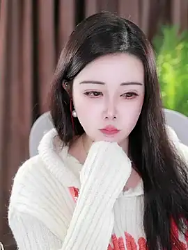 Qiaoqiao  online show from January 19, 2025, 11:56 am