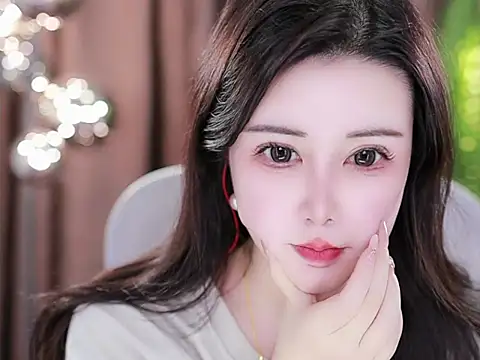 Qiaoqiao  online show from February 15, 2025, 1:16 pm