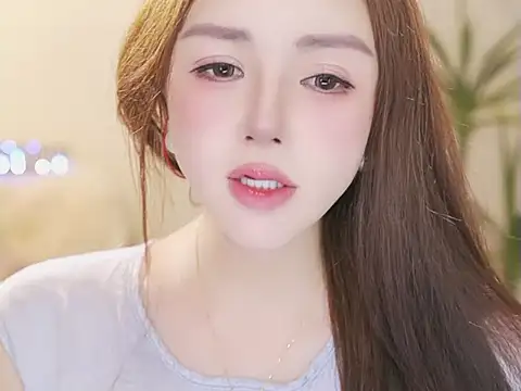 Snapshot of Qiaoqiao_ chatting on June 13, 2026, 4:38 pm Qiaoqiao online show from June 13, 2026, 4:38 pm