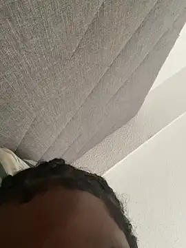 Snapshot of Robercito420 chatting on June 14, 2026, 1:57 pm Robercito420 online show from June 14, 2026, 1:57 pm