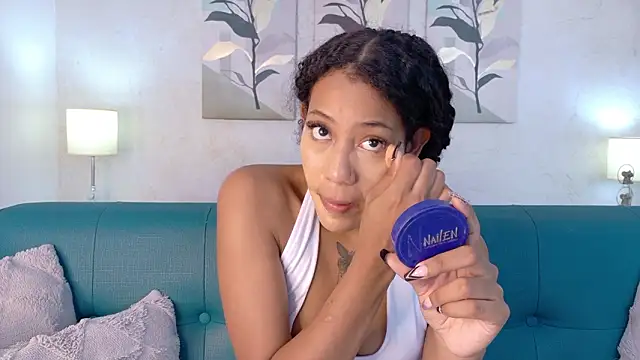 flavia cruz online show from March 23, 2026, 12:31 pm